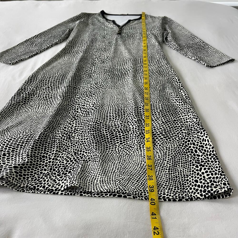 J. Mclaughlin Animal Print Python V-Neck Button L… - image 6